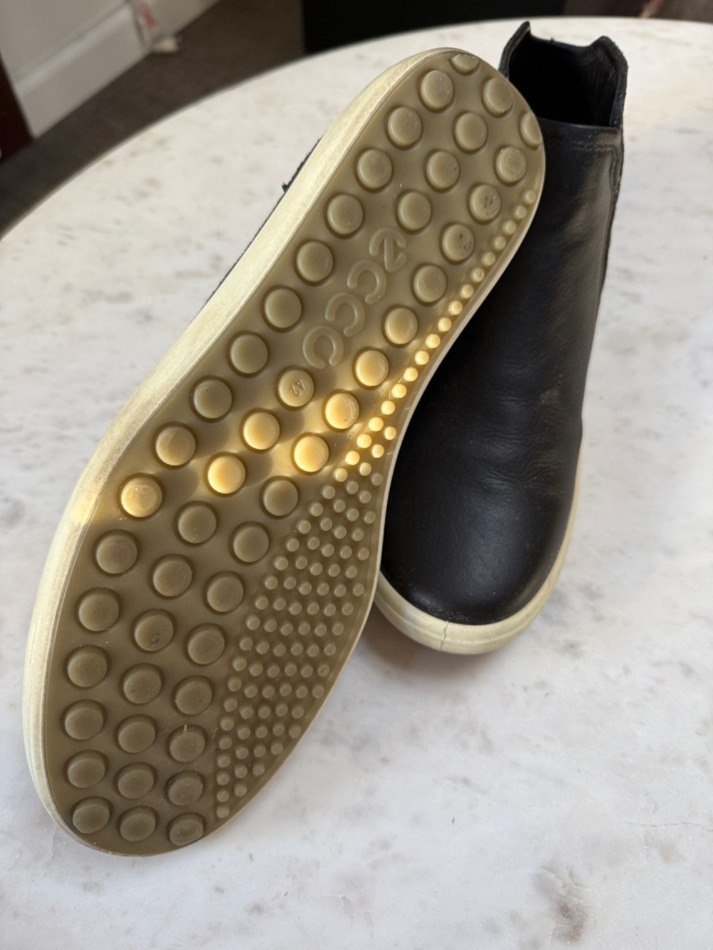 Ecco Black Leather Women's Chukka Boots with Side Zip - Picture 2 of 8